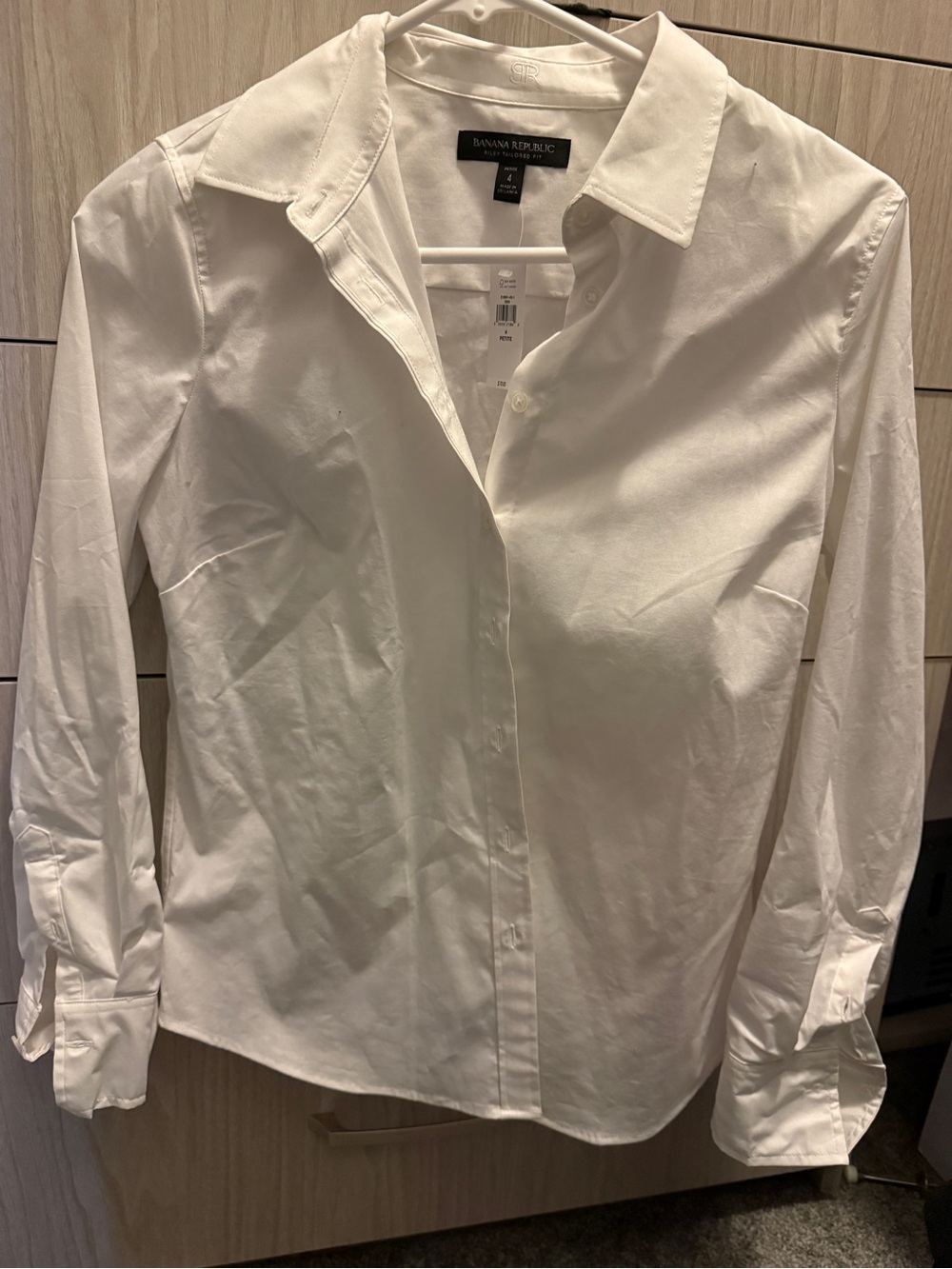 Banana Republic White Button-Down Collared Women's Shirt